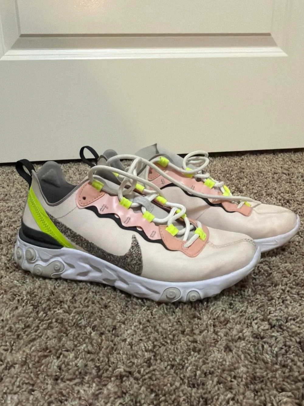 Nike Womens Reacts Pink Sneaker with Lime Stitching